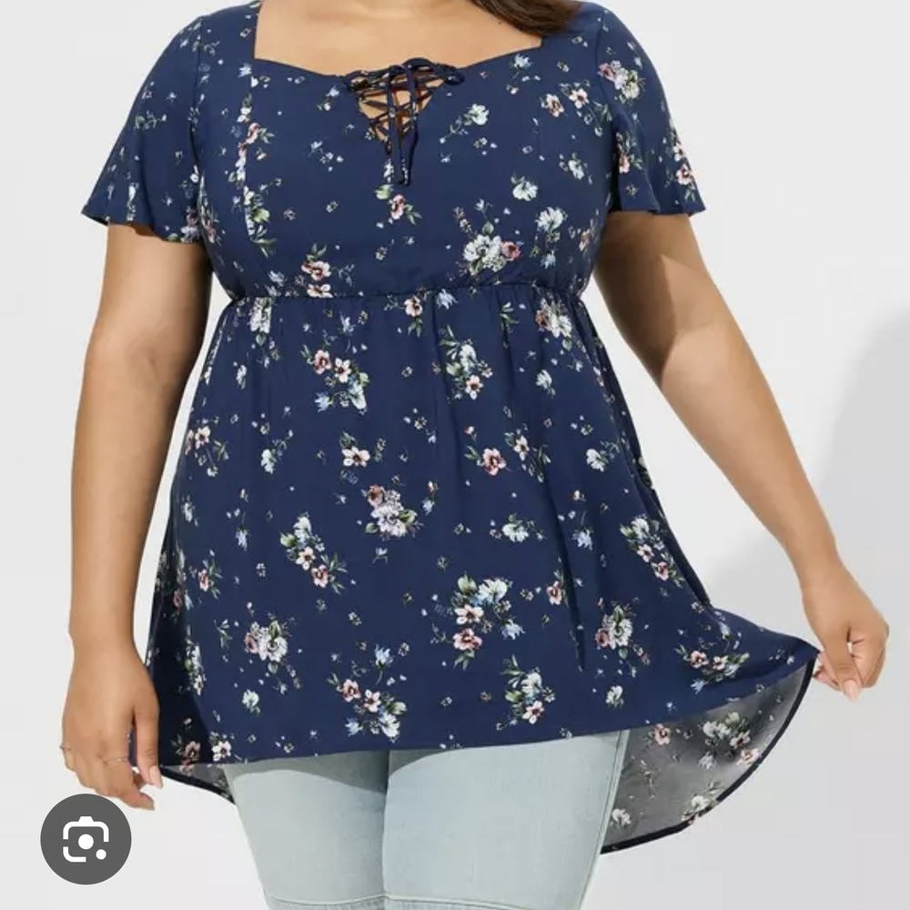 Women’s Navy Floral Square-Neck Top